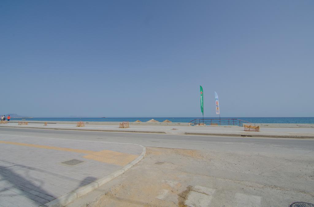 Emilia Hotel Apartments Rethymno  Bagian luar foto