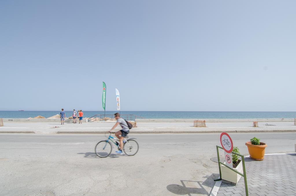 Emilia Hotel Apartments Rethymno  Bagian luar foto