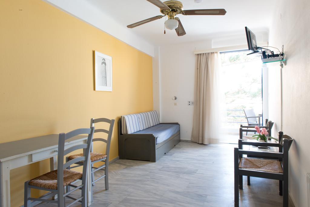 Emilia Hotel Apartments Rethymno  Bagian luar foto