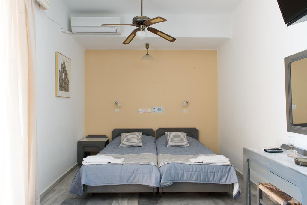 Emilia Hotel Apartments Rethymno  Bagian luar foto