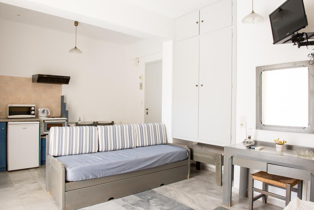 Emilia Hotel Apartments Rethymno  Bagian luar foto