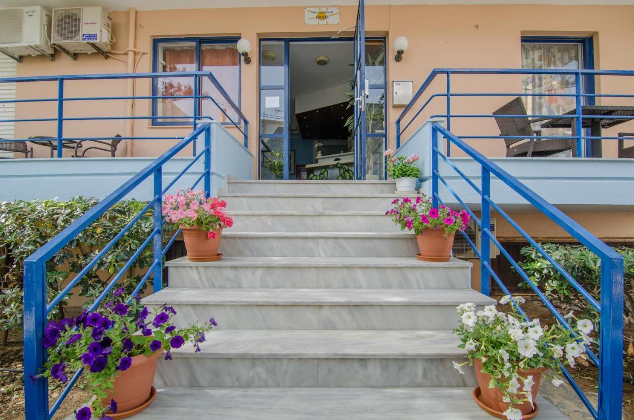 Emilia Hotel Apartments Rethymno  Bagian luar foto